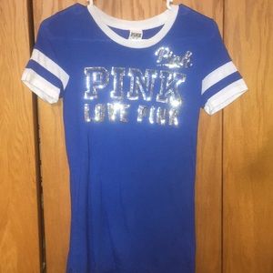 PINK blue and white T-shirt